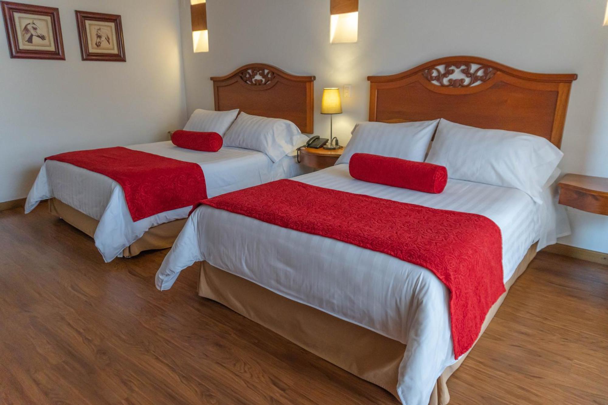 Maria Bonita Hotel Вилья-де-Лейва Экстерьер фото