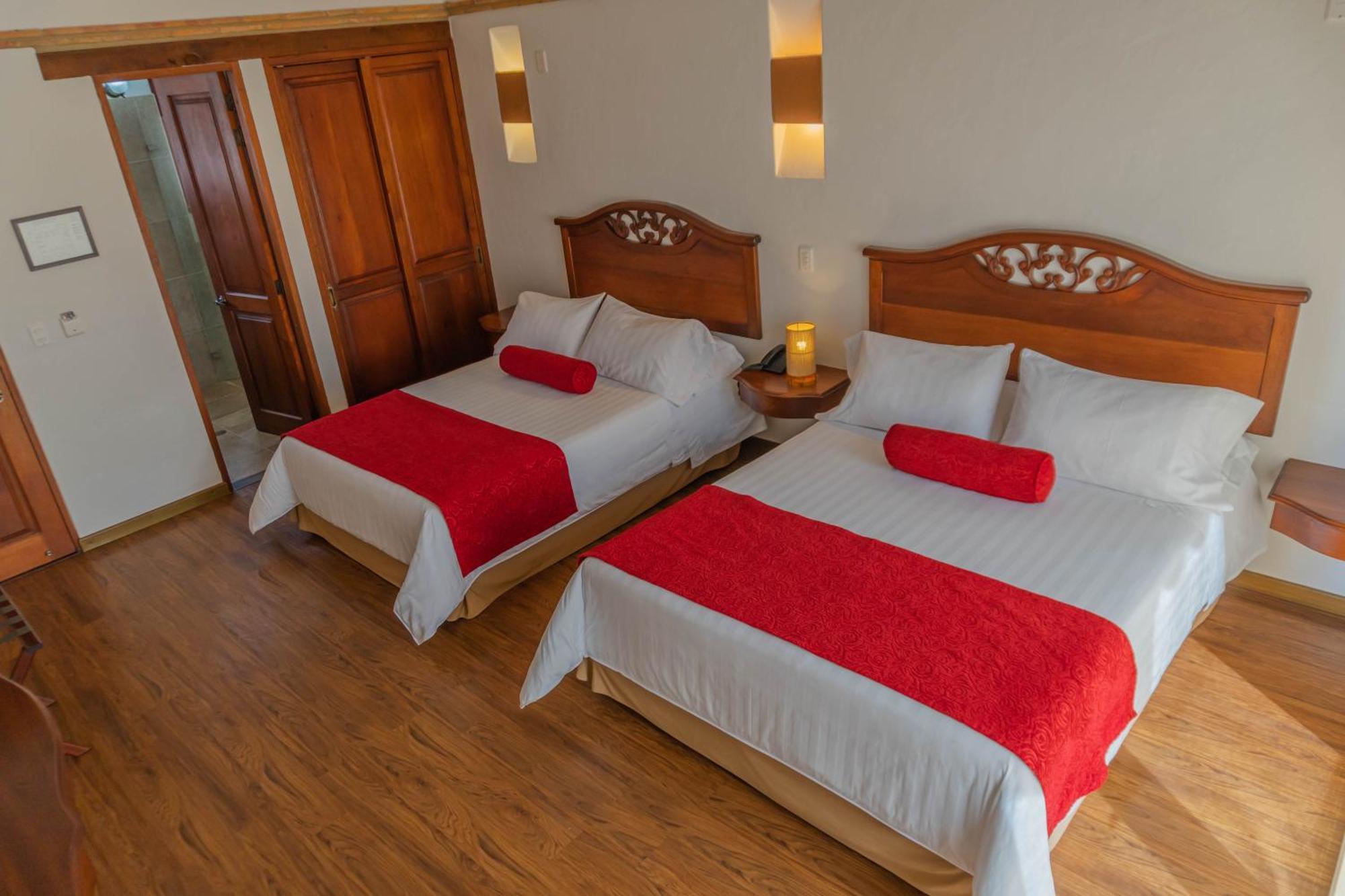 Maria Bonita Hotel Вилья-де-Лейва Экстерьер фото